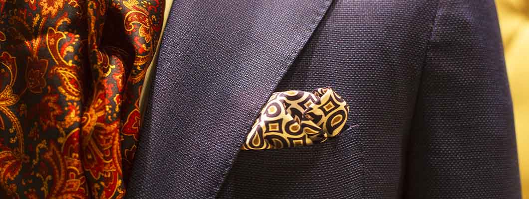 Tips for flawlessly coordinating a tie and pocket square set Tips for flawlessly coordinating a tie and pocket square set